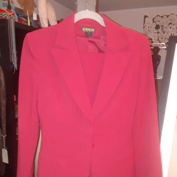 Georgiou - Studio - Picture 1 of 3